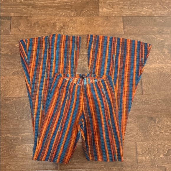 Life Clothing Company NWOT High Rise Striped Ultra Flare Stretch Pants - Picture 3 of 6